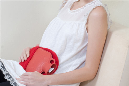 女人姨妈期,若有3不适,别质疑,子宫已奄奄