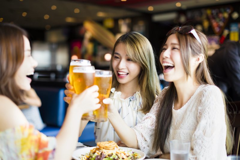研究:老人飲酒減心血管疾病死亡率 年輕人反而增死亡率?!