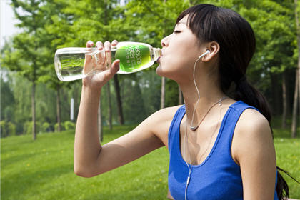 全城關注　如何選擇優質樽裝水