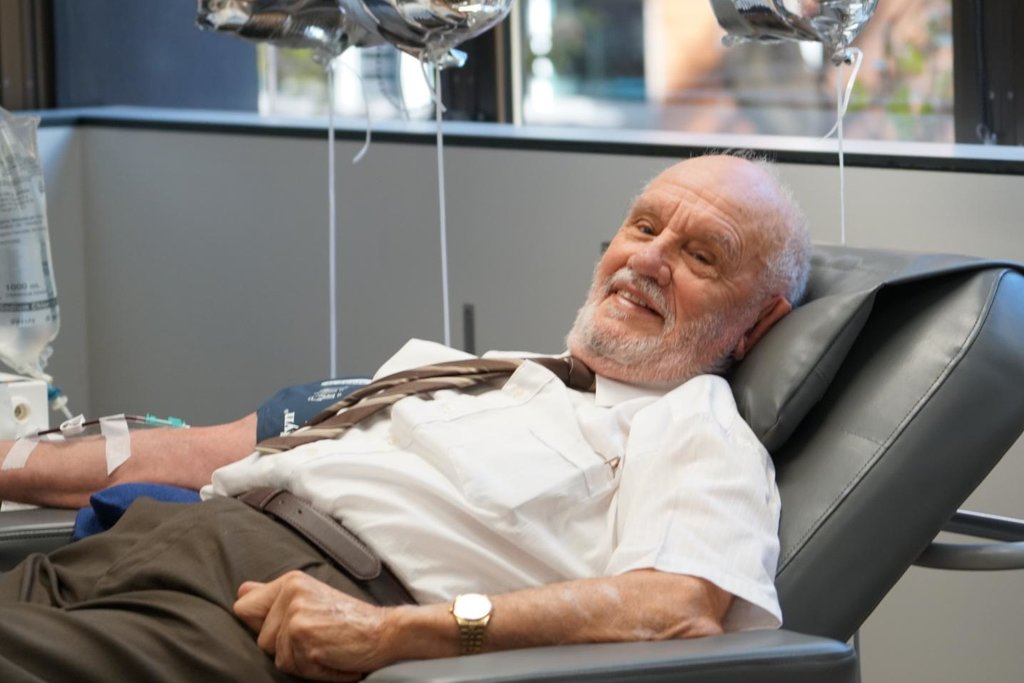 澳81歲老翁捐血60年救240萬嬰兒