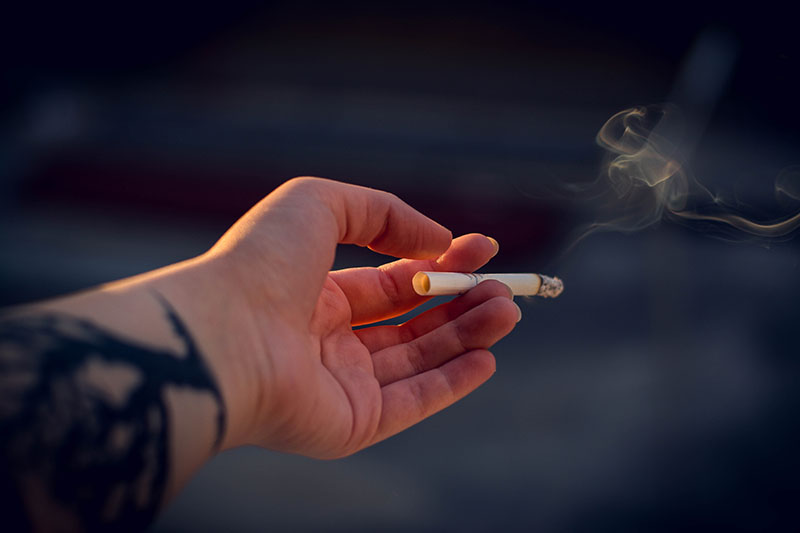 本港吸煙率微升至10.2%　吸食電子煙比率無增加