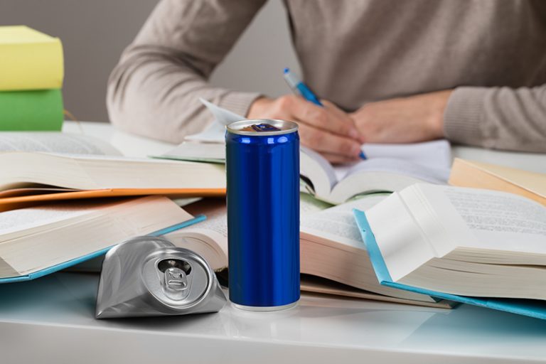 DSE考試提神方法︰飲咖啡及能量飲品小心副作用