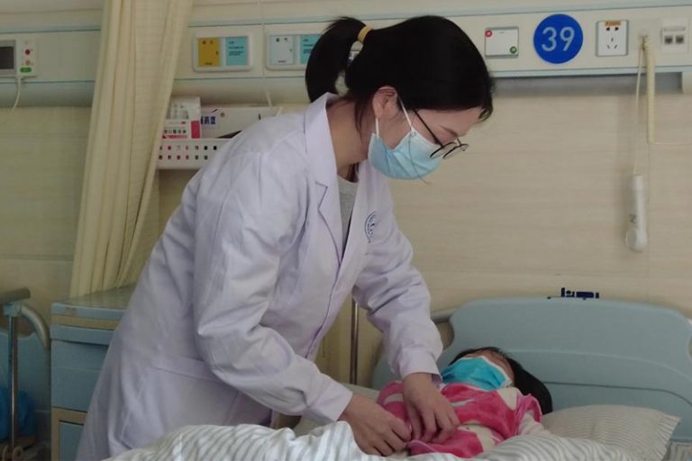 5歲女童跳繩後腹痛嘔吐 求醫始揭患有卵巢扭轉720度