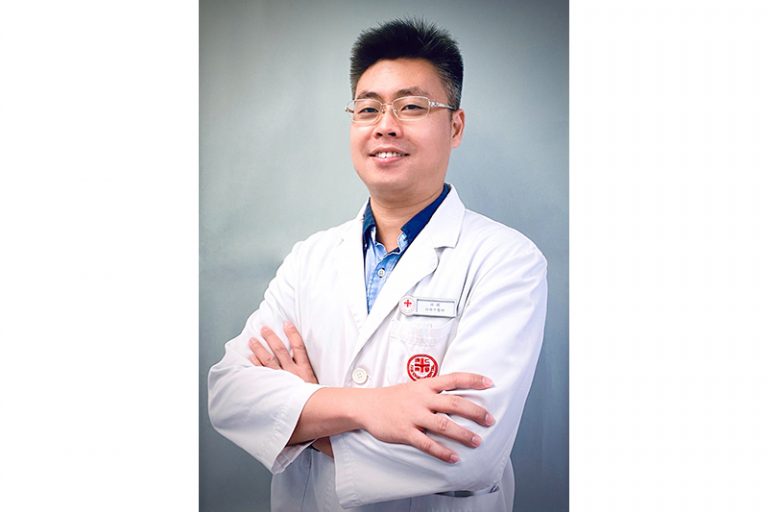 林鏡醫師-仁濟醫院-香港浸會大學中醫診所暨教研中心