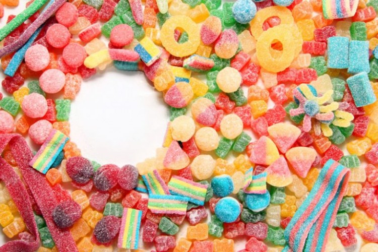 常吃糖果易有牙漬