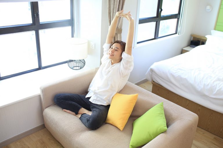 女性下體異味-陰道炎-預防方法-保持心情開朗