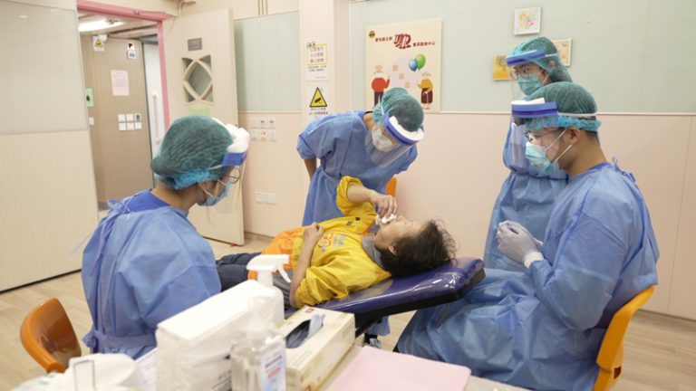 港大牙科外展服務