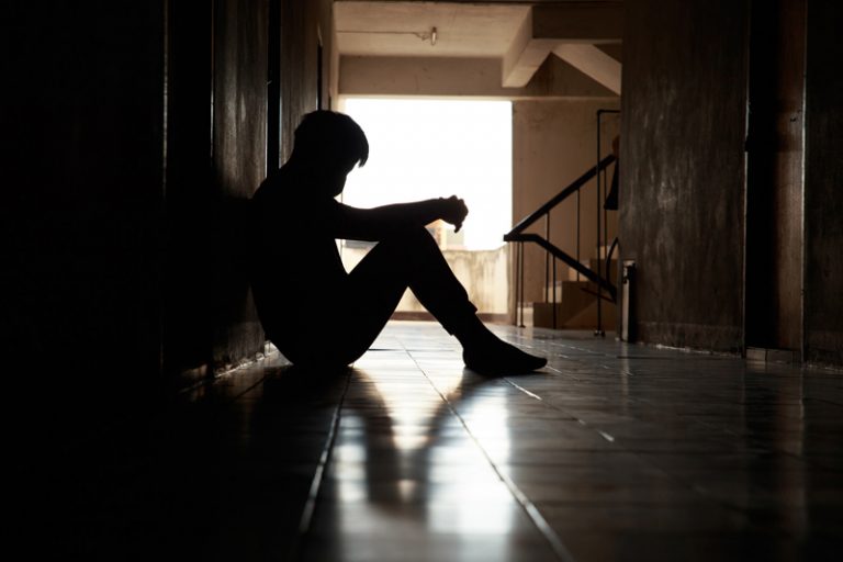 港人過勞-驚恐症發作-李允丰醫生-精神專科-Dr.Keith-Hariman2