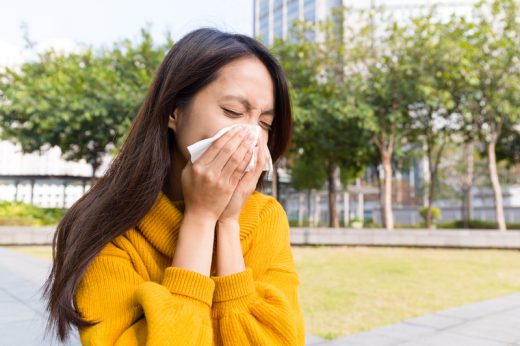 花粉症｜可引起發燒、咳嗽？一文了解花粉熱成因、症狀及舒緩方法