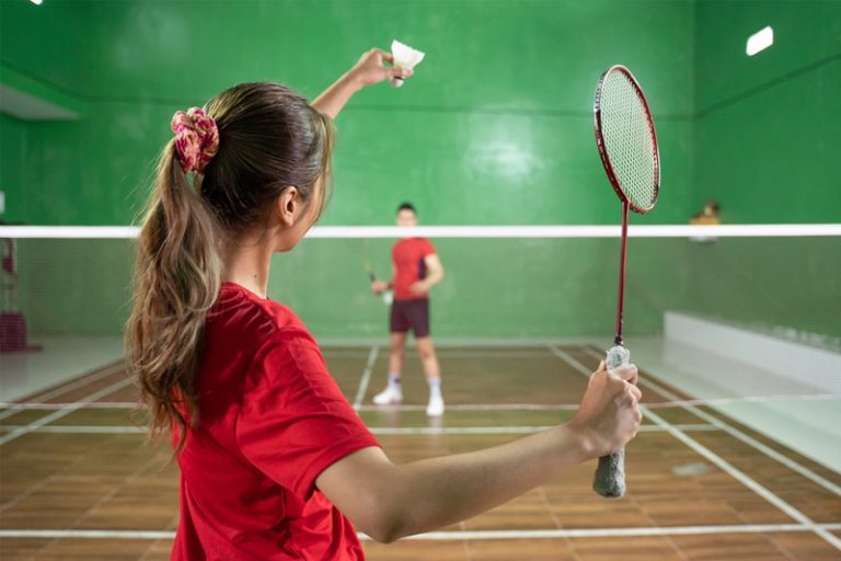 預防打羽毛球時受傷