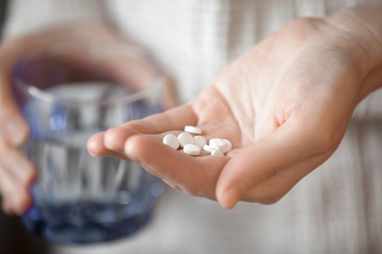 痛症治療｜調查：7成半人不知藥貼分處方及非處方 處方消炎止痛貼藥效直達患處紓緩痛楚