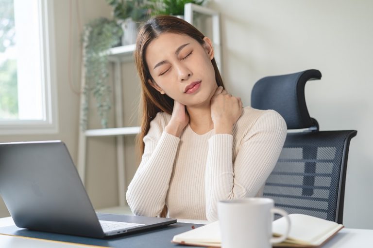 關節痛紓緩-低頭族-手指痛-手腕痛-肩痛-肩膊痛-yesNutri-卓營方葡萄糖胺關節修護軟霜-卓營方活格靈擊退痛楚