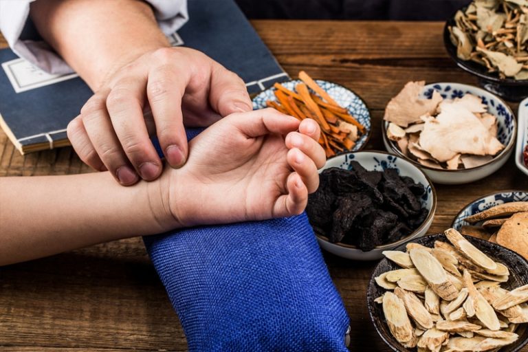 生蛇症狀-帶狀疱疹-生蛇原因-生蛇相片-治療-預防方法-中醫