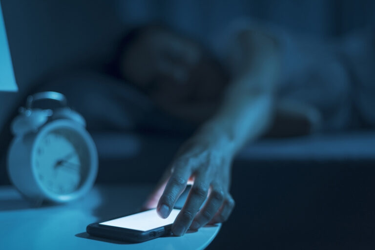 改善睡眠質素方法〡了解失眠常見4大因素 必知1助眠恩物 提升睡眠質素 睡到天光！