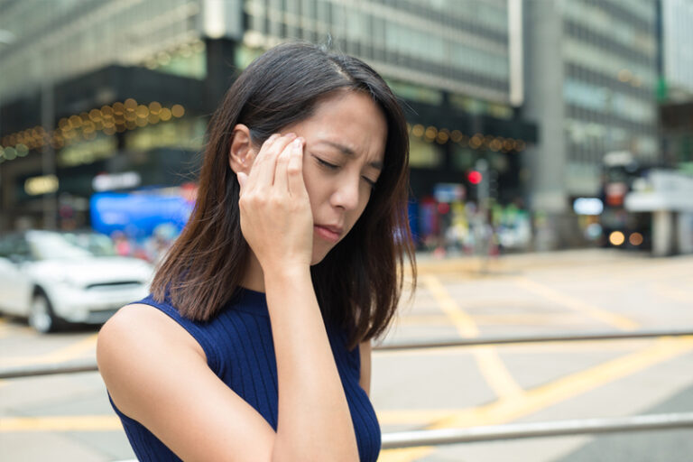 白花油萬金油成分功效｜港大醫學院拆解用法 提醒：只供外用 2類人不宜使用！