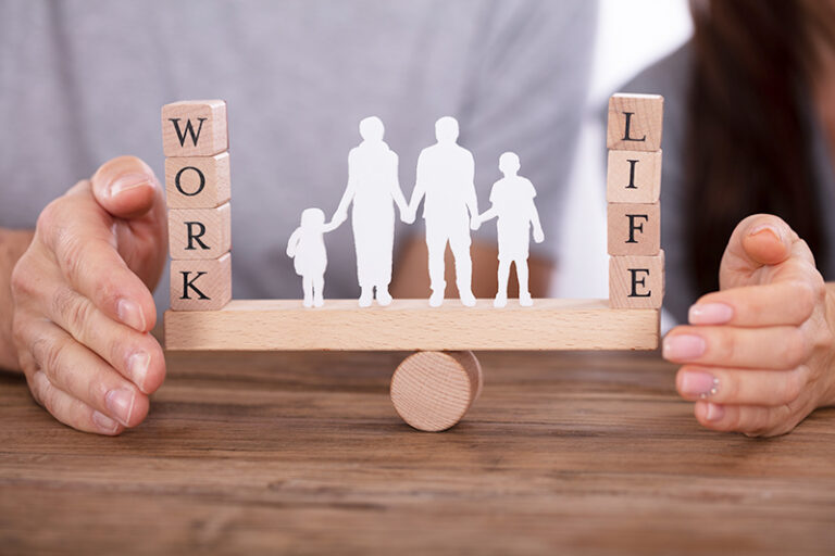 Work-Life Balance-女性健康-調查-逾半在職媽媽追求穩定工時不易轉工- FWD-MAX-應援妳健康-推講座-工作坊-免費健康評估-送MIRROR限量禮物包