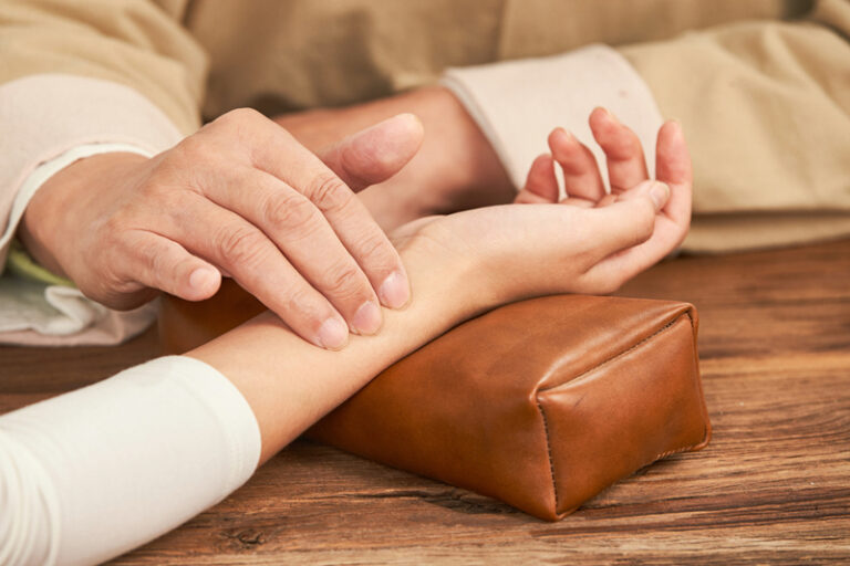 冬天晨僵怎麼辦?中醫推介10+有利關節健康/活動食物+有益湯水茶飲食譜!
