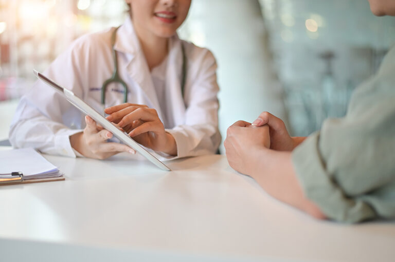 結節性癢疹-改善-治療功效-副作用-生物製劑-皮膚科劉顏銘醫生