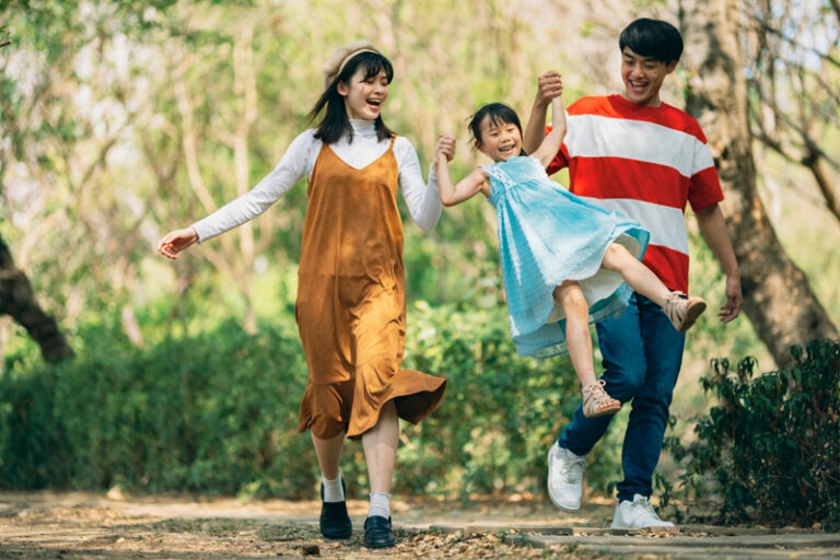 情緒健康|如何善用暑假 以玩樂享受輕鬆的親子時光?