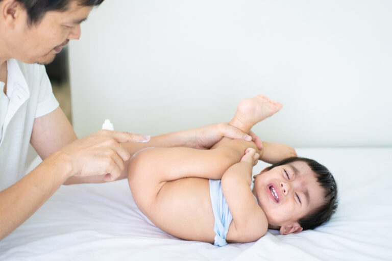 尿布疹膏邊隻好｜3大便疹護理貼士　1款護膚霜有助阻隔便尿與臀膚接觸　真實用家實測14天擊退寶寶屁股泛