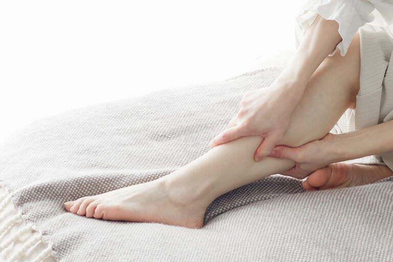 靜脈曲張不治療會怎樣-靜脈曲張成因-症狀-治療-袁靜怡醫生