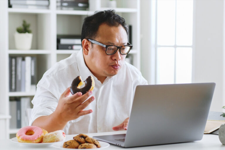 降膽固醇食物 | 膽固醇超標是都市慢性殺手!高膽固醇會遺傳?醫生拆解成因、治療及有效降低血脂的改善方法