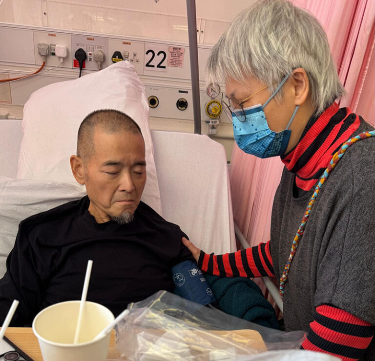 邵家臻胃癌病逝終年55歲- 認識胃癌成因-症狀-高危群組-治療-預防