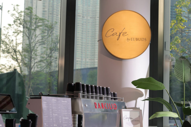 Cafe by LUBUDS