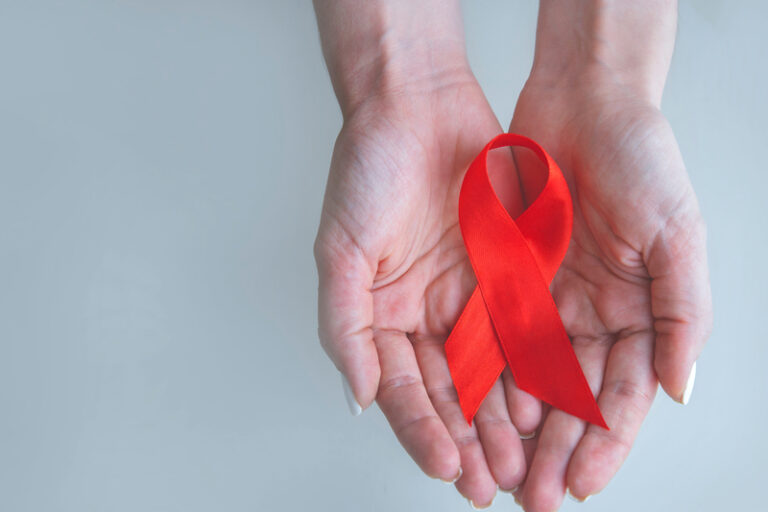 調查:7成HIV感染者因經濟問題影響生活 伴隨情緒問題