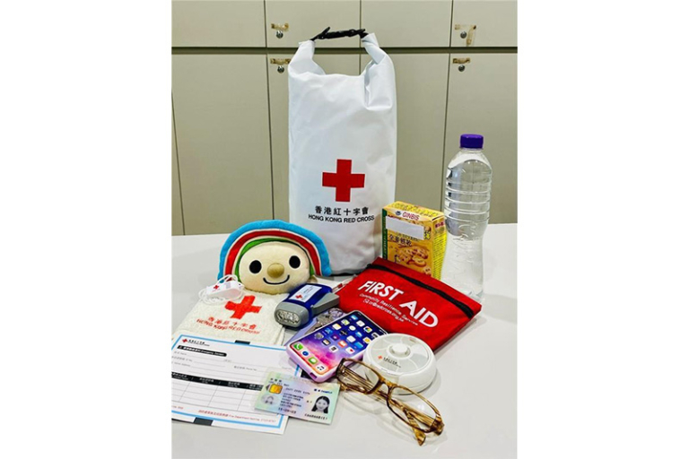 強震海嘯-海嘯日本-海嘯直播-海嘯前兆