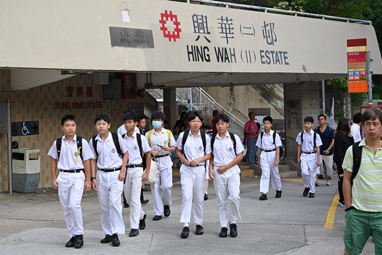 校園異化理論-學生與學校的疏離令學童拒學情況惡化 -精神科汪嘉佑醫生
