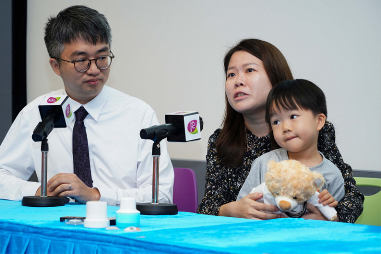 CGM血糖｜賽馬會年輕糖尿支援計劃為逾900糖尿病年青患者提供連續血糖監測儀 有效管理一型糖尿病