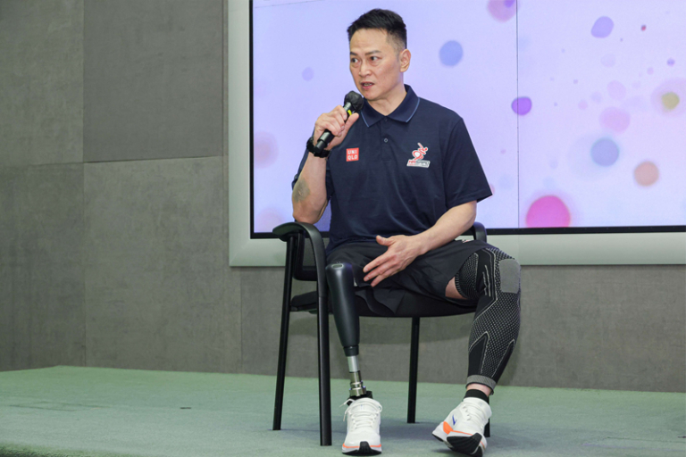 智能仿生義肢｜理大聯手強腦科技「惠民科技計劃」 為本地截肢人士免費配置新型科技義肢