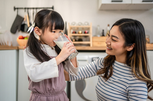 承接母乳奶粉怎麼選？2026必看轉奶粉方法！HMO多就等於好？奶粉推薦與比較