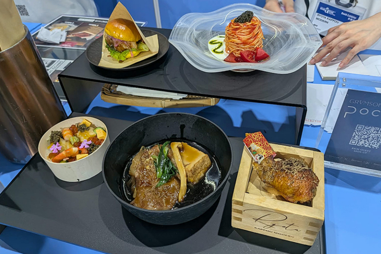 香港美酒佳餚巡禮2026｜Wine & Dine中環 品味通行證/美食推介/酒杯/入場門票/開放時間/交通安排等資訊｜附添馬公園「 咖啡園」亮點