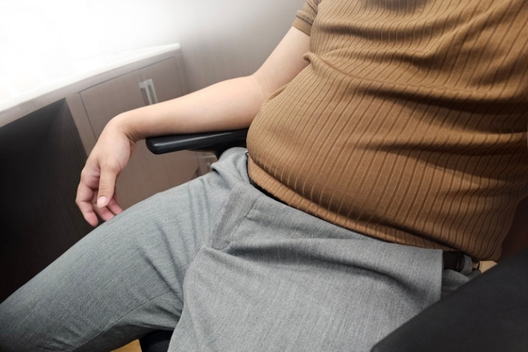 瘦底人士、外賣食得清淡但肚腩變明顯？營養師拆解辦公室2大健康危機｜附1款都市人進階健康管理好物推薦_圖_2